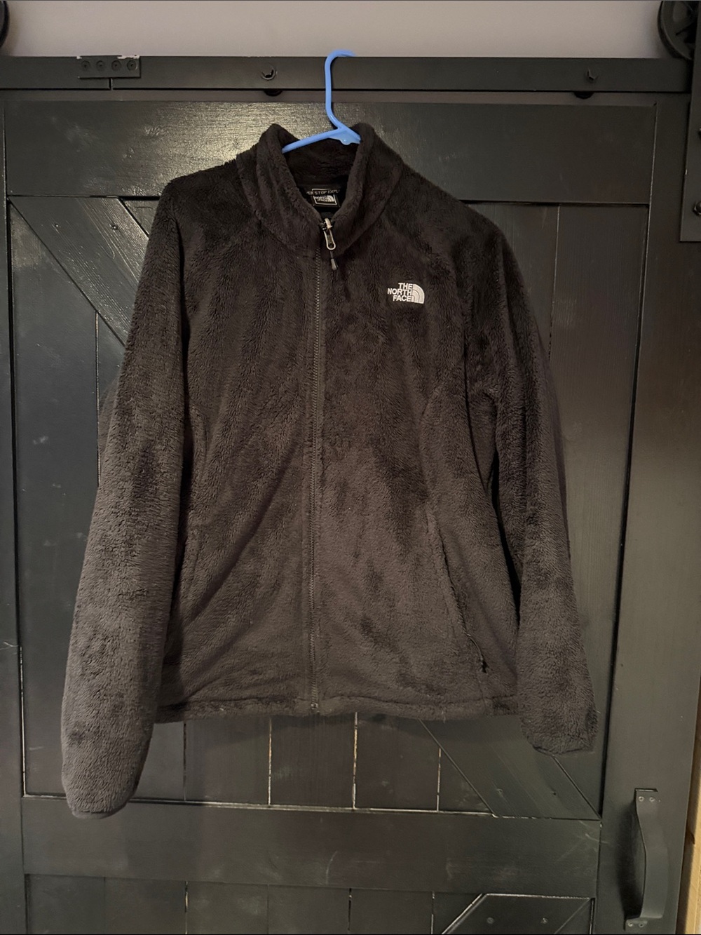 The North Face Women’s Black Plush Full-Zip Fleece